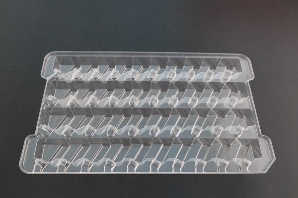 蚌(bàng)埠汽車零部(bù)件吸塑包裝(zhuāng)-汽車零部件(jiàn)吸塑包裝供(gòng)應-方立包裝(zhuang)紙箱