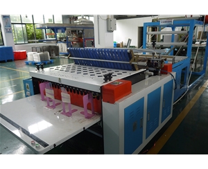 珍(zhen)珠棉加工車間